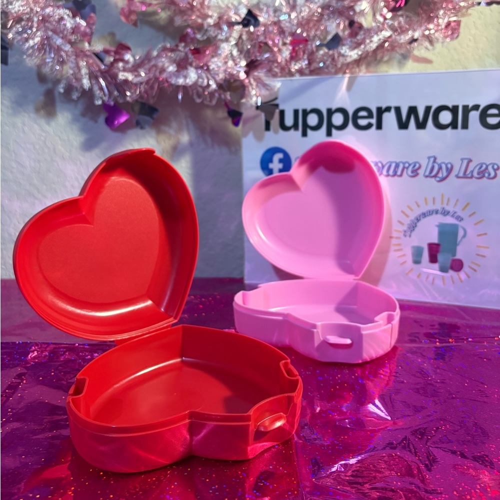 Tupperware Red and Pink Heart Containers - Picture 2 of 2